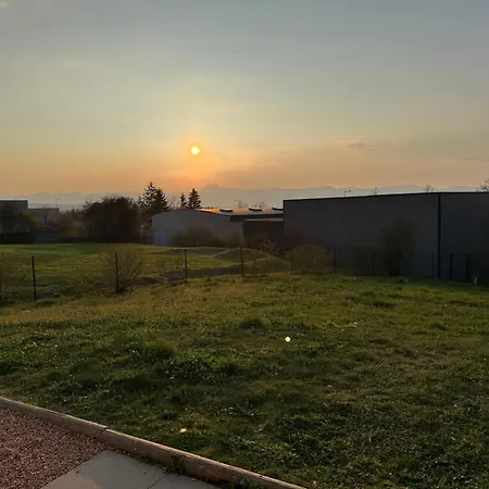 Du Champ Lamet Apartment Pont-du-Chateau